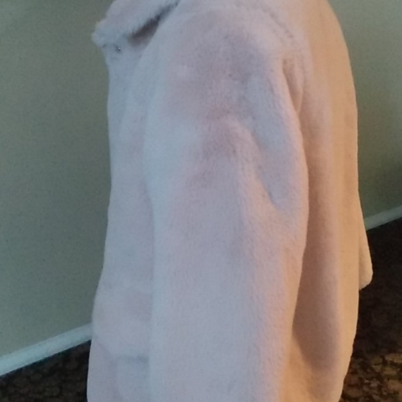 Coat - Picture 4 of 8